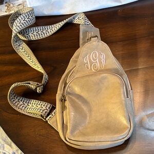 Marley Lilly jGr Wide Chevron Adjust Belt Strap tGr  Monogram Side Crossbody Bag